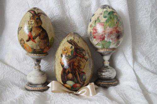 Декупаж пасхальных яиц