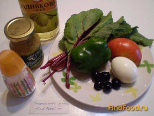 Выкладываем в сковородку к луку, размешиваем