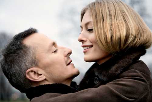 Это отражается и на любовных отношениях, совместимость в постели у знаков отличная