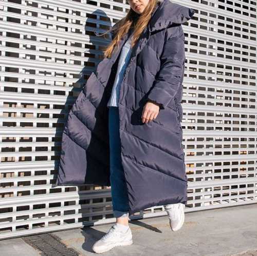 Оскльки локони повинн здаватися обмними, для фарбування вибирають тричотири тони одного кольору