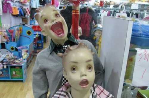 Макияж 2018: губы металлического оттенка стали хитом года