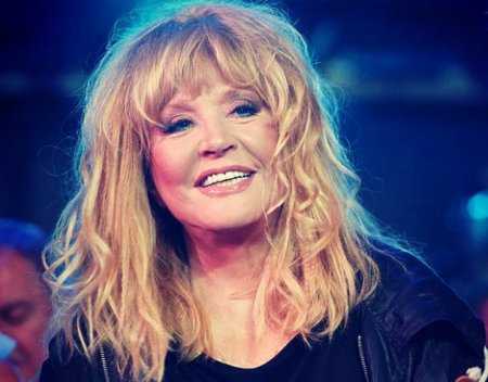 Алла Пугачева отмечает день рождения