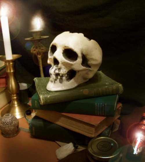 Он набирает свои обороты в течение нескольких лунных циклов