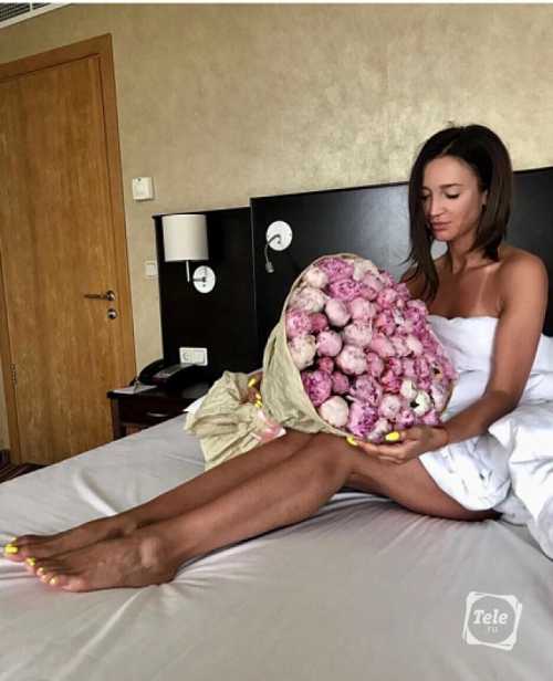 Бузова намекнула на второе свидание с поклонником