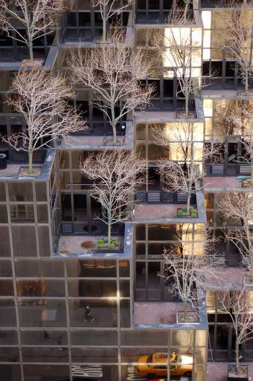 Как заделать дыру на джинсах