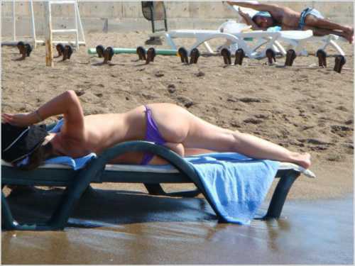 Самый простой способ ничего не забыть заранее составить список нужных вещей, включив в него все до последней мелочи ручку с блокнотом, зубную щетку с пастой, носовые платки и тд