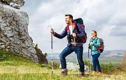 Чем полезна скандинавская ходьба с палками