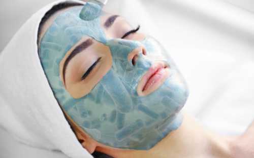 Через мин маску снять, лицо ополоснуть прохладной водойг натертого свежего огурца, мл лимонного сока, г буры