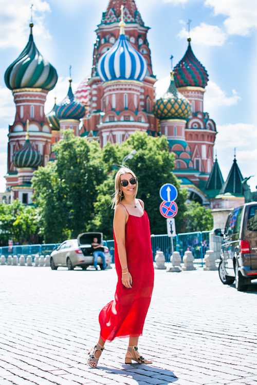 Теперь они даже путешествуют