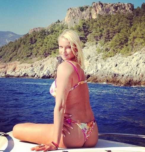 Анастасия Волочкова сделала пластику