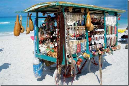 Вставляют камень в основном в серебро