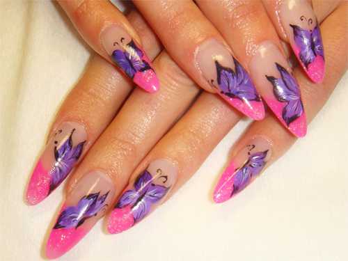 Космонавты