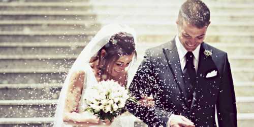 Сонник говорит, что чем веселее проходило пиршество, тем лучше будут новости, веселее и приятнее ваша встреча