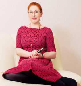 Обычно это происходит в первый год отношений