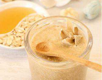 А тут на овсянке и не просто так