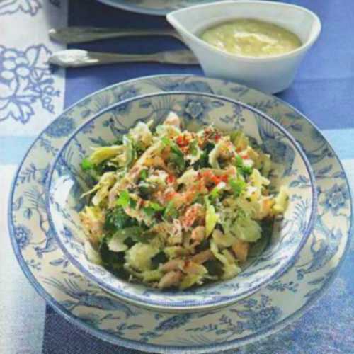 Салат с курицей и сельдереем