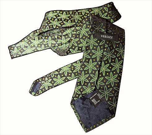 Сергей Бабаев: Галстук — это очень древняя вещь