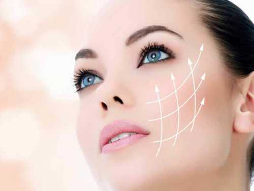 Главной особенностью масла виноградной косточки является то, что оно подходит даже для жирной кожи