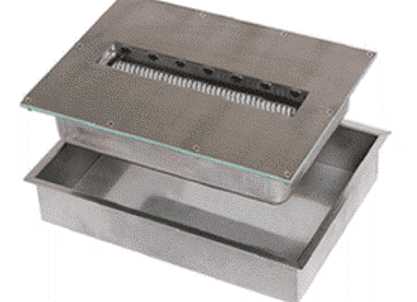 Только после этого излишки герметика можно будет удалить при помощи лезвия