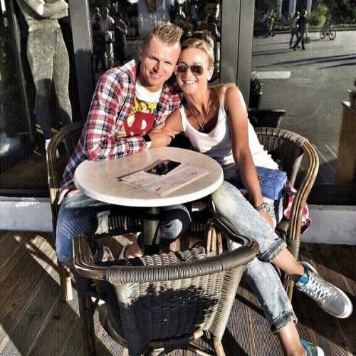 Она даже не догадывалась, что неприятно пахнущий бомж работал в кино и на