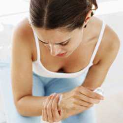 После трехчетырех часов работы с компьютером необходимо дать глазам отдохнуть