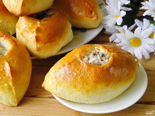 Расстегаи с рисом
