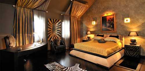 Как выбрать шторы в спальню