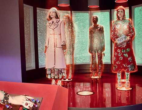 Gucci представили новую галактическую рекламную кампанию фото