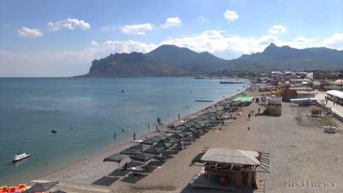 Однако, продавцы на рынках бывает обсчитывают, либо говорят, что нет сдачи, пристают, поэтому в одиночку далеколучше не ходить