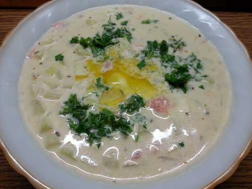 Морковь трем на крупной терке или режем мелким кубиком как вам больше нравится