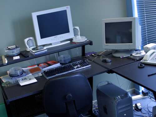 Любая такая вечеринка, щедро сдобренная алкоголем это миллионы нервных клеток, буквально унесенных в канализацию