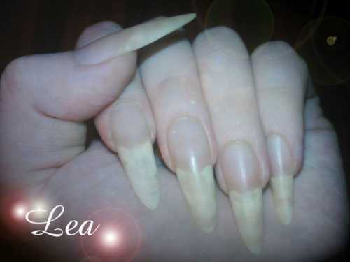 Парафино терапия является эффективным методом для ускорения роста ногтей